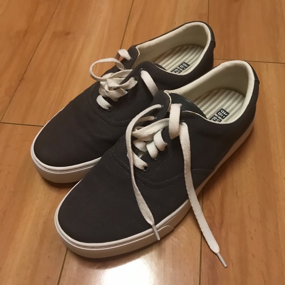 Uniqlo | Shoes | Uniqlo Grey Canvas Sneakers | Poshmark